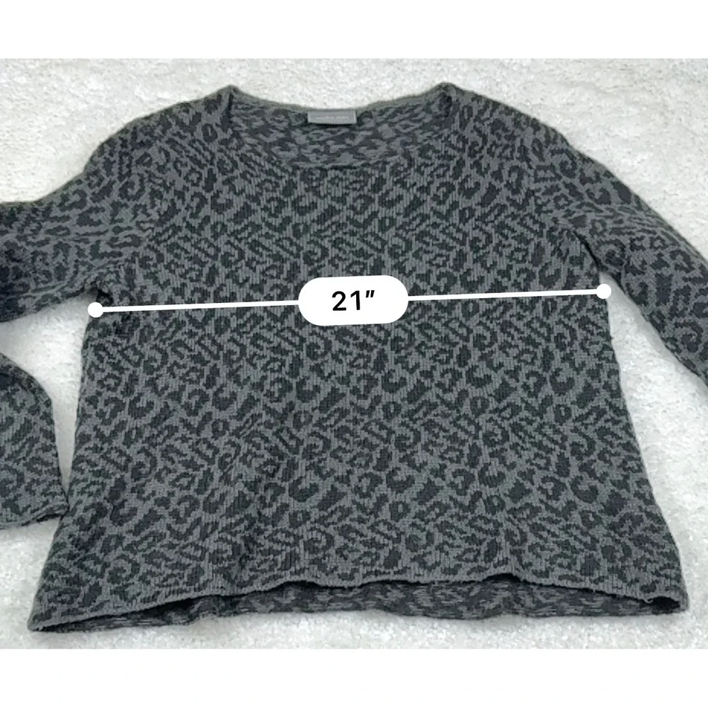 Wooden Ships Sweater Womens M/L Gray Black Leopard Print Knit Pullover
